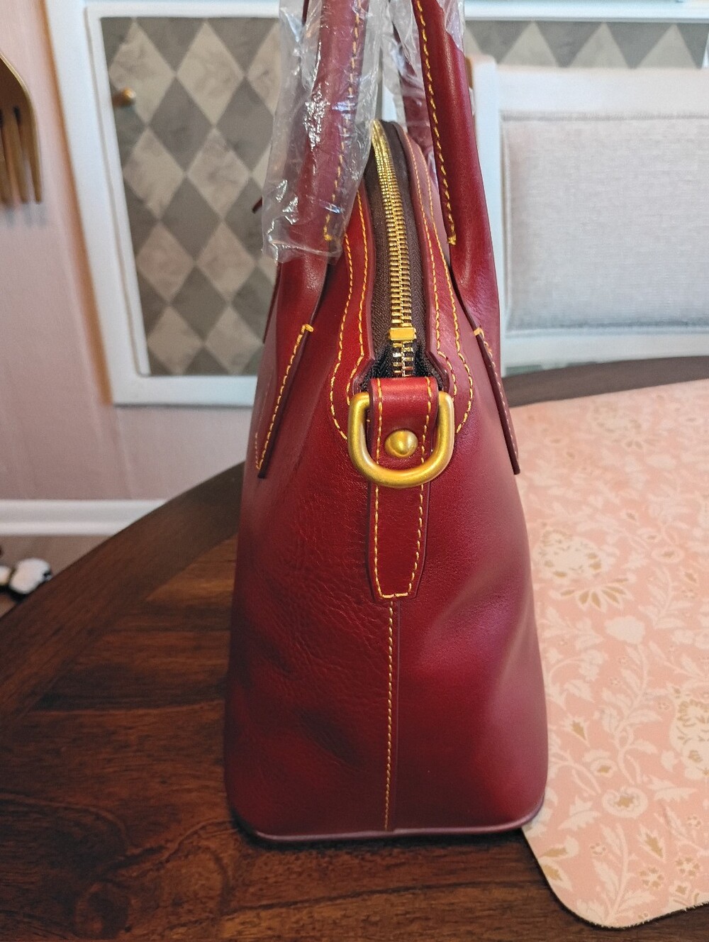 Dooney domed Florentine satchel in Bordeaux - Picture 11 of 17